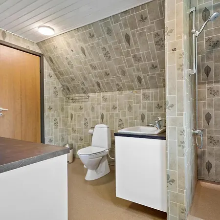 Дом отдыха In With Sauna